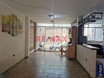 🏡 ¡Oportunidad Única! Amplia Casa Familiar En Venta, Distrito Lurigancho, Provincia Y Departamento Lima 🌟