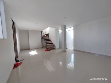 Vendo Departamento 3 Dormitorios Duplex - Urb. Fecia - Jose Luis Bustamante y Rivero , Arequipa