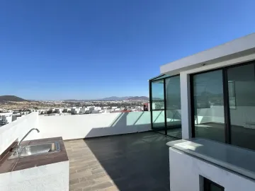 Casa en venta con roof en Cumbres del lago Juriquilla