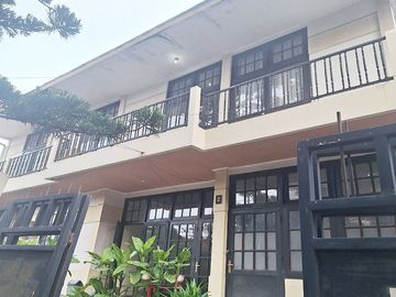 Kost Putri Dekat Gedung Sate, Lapangan Gazibu, ITENAS Bandung, Universitas Sangga Buana YPKP