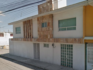 Casa 🏡 de oportunidad en PRIV 13 DE AGOSTO #55 COL 10 DE MAYO ✨💵