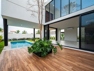 Descubre Acacia 87, Casa nueva en venta con alberca privada en Los Tigres