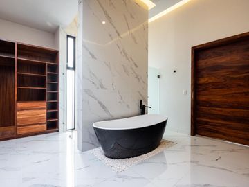 Descubre Acacia 87, Casa nueva en venta con alberca privada en Los Tigres