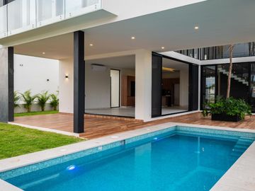 Descubre Acacia 87, Casa nueva en venta con alberca privada en Los Tigres