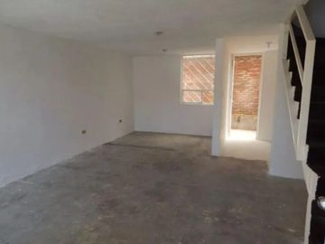 BONITA Y AMPLIA CASA EN RECUPERACIÓN BANCARIA (NO CREDITOS), EXCELENTE UBICACIÓN EN EL FRACC. BOSQUES DEL PILAR, PUEBLA