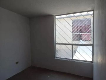 BONITA Y AMPLIA CASA EN RECUPERACIÓN BANCARIA (NO CREDITOS), EXCELENTE UBICACIÓN EN EL FRACC. BOSQUES DEL PILAR, PUEBLA