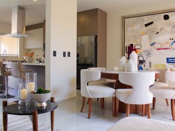 Casa Roble en Venta en Bosques California
