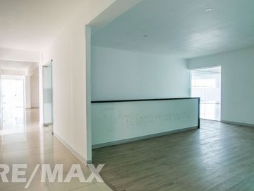 Alquiler De Oficina En Santa Anita De 750 M2