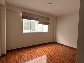 Venta Edificio Con 08 Departamentos
