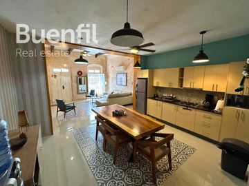 Casa remodelada, amueblada y con piscina en Barrio de Guadalupe