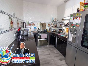 SE VENDE MUY AMPLIO DEPARTAMENTO DUPLEX EN LA VICTORIA