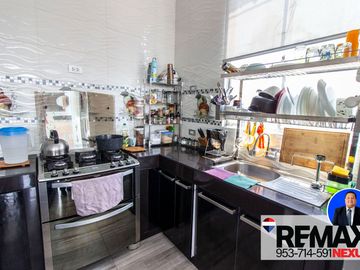 SE VENDE MUY AMPLIO DEPARTAMENTO DUPLEX EN LA VICTORIA