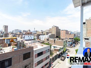 SE VENDE MUY AMPLIO DEPARTAMENTO DUPLEX EN LA VICTORIA