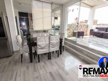 SE VENDE MUY AMPLIO DEPARTAMENTO DUPLEX EN LA VICTORIA