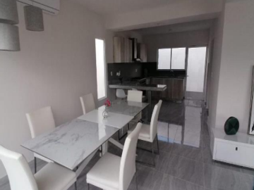 PRECIOSA CASA EN VENTA