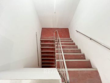 Venta De Gran Edificio Comercial En Plena Avenida, Límite Con Miraflores. (De Estreno)