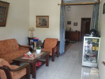 Rumah Semi Furnished Siap Huni Lokasi Perumahan Batu Permata Tlogomas Malang Kota