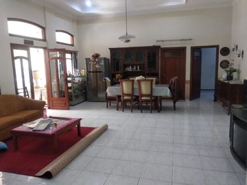 Rumah Semi Furnished Siap Huni Lokasi Perumahan Batu Permata Tlogomas Malang Kota