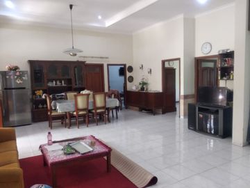 Rumah Semi Furnished Siap Huni Lokasi Perumahan Batu Permata Tlogomas Malang Kota