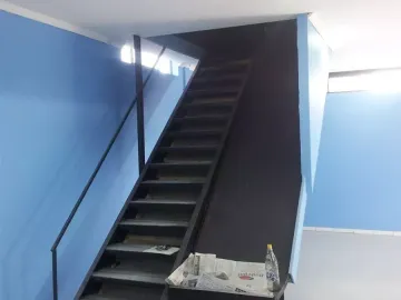 Oportunidad Venta Galpón Comercial con Oficina en el Bosque