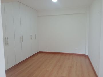 Departamento Dúplex En Venta En San Borja.