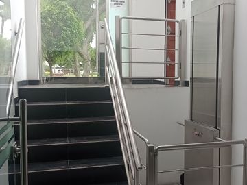 Departamento Dúplex En Venta En San Borja.