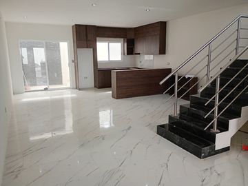 Rancho San Miguel-Casa en Venta