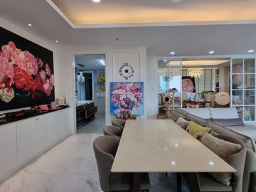 For Sale Luxury Apartment, Ready to Move in 3BR + Study Room (Golf View) - Senayan City Residence, South Jakarta