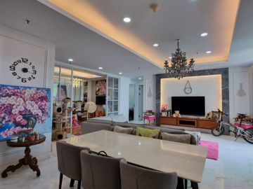 For Sale Luxury Apartment, Ready to Move in 3BR + Study Room (Golf View) - Senayan City Residence, South Jakarta