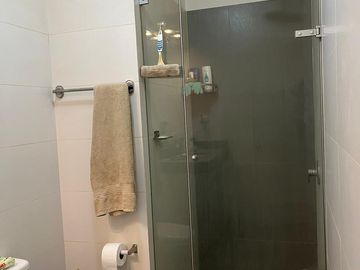 ¡EXCLUSIVO DÚPLEX CON PISCINA Y VISTA PANORÁMICA!