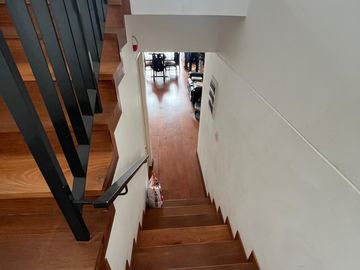 ¡EXCLUSIVO DÚPLEX CON PISCINA Y VISTA PANORÁMICA!