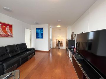 ¡EXCLUSIVO DÚPLEX CON PISCINA Y VISTA PANORÁMICA!