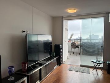¡EXCLUSIVO DÚPLEX CON PISCINA Y VISTA PANORÁMICA!