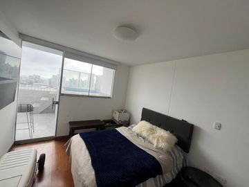 ¡EXCLUSIVO DÚPLEX CON PISCINA Y VISTA PANORÁMICA!
