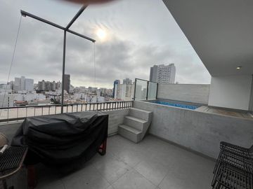 ¡EXCLUSIVO DÚPLEX CON PISCINA Y VISTA PANORÁMICA!