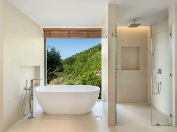 For Sale 6 bedrooms 5 Elements Villa