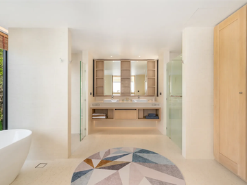 For Sale 6 bedrooms 5 Elements Villa