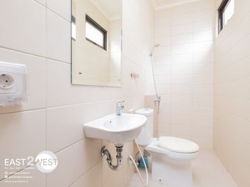 Dijual Rumah Kost Regentown BSD City Tangerang Masih Produktif Lokasi Nyaman Sangat Strategis
