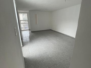 CASA EN VENTA UBICADA EN FUENTES DEL VALLE, TULTITLAN. LISTA PARA HABITAR, GRAN OFERTA!!!