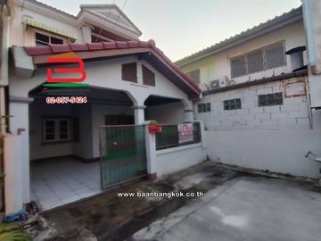 ทาวน์เฮาส์ 2 ชั้น พิธิพันธ์ วิลล่า เนื้อที่ 23 ตรว. ซอยพหลโยธิน 25แยก 39 เขตบางเขน กรุงเทพ
