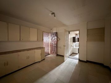 FOR SALE Fixer Upper Old House and Lot in Brgy Don Manuel Quezon City - SH101