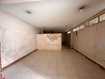 FOR SALE Fixer Upper Old House and Lot in Brgy Don Manuel Quezon City - SH101