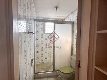 FOR SALE Fixer Upper Old House and Lot in Brgy Don Manuel Quezon City - SH101
