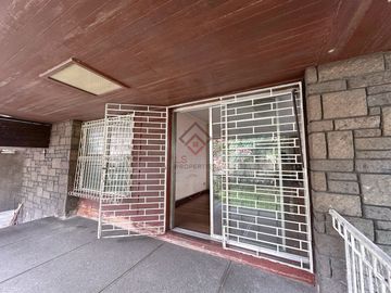 FOR SALE Fixer Upper Old House and Lot in Brgy Don Manuel Quezon City - SH101