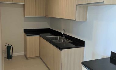 RUSH Sale! 76sqm 2bedroom condo in Alabang Cerca Viento