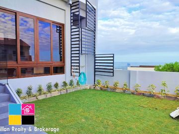 Overlooking Furnished House with Swimming Pool in Talisay Cebu