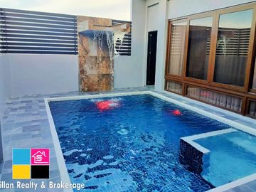 Overlooking Furnished House with Swimming Pool in Talisay Cebu