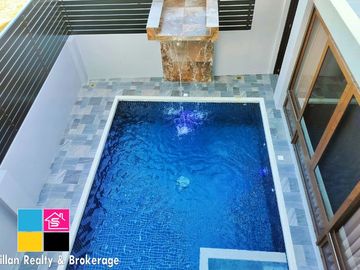 Overlooking Furnished House with Swimming Pool in Talisay Cebu
