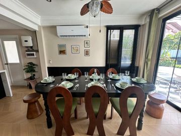 Luxury Villa for Sale in a Beachfront Village – Jomtien