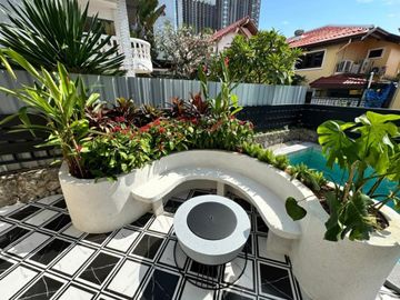 Luxury Villa for Sale in a Beachfront Village – Jomtien